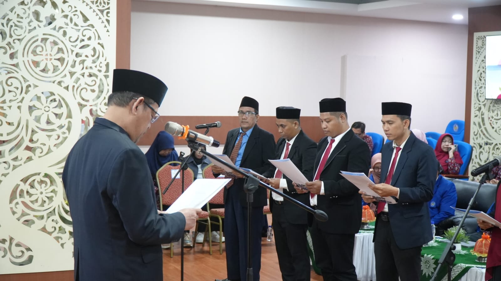 Pelantikan Pejabat Struktural, Unismuh Dorong Penguatan Budaya Kerja Berbasis Nilai
