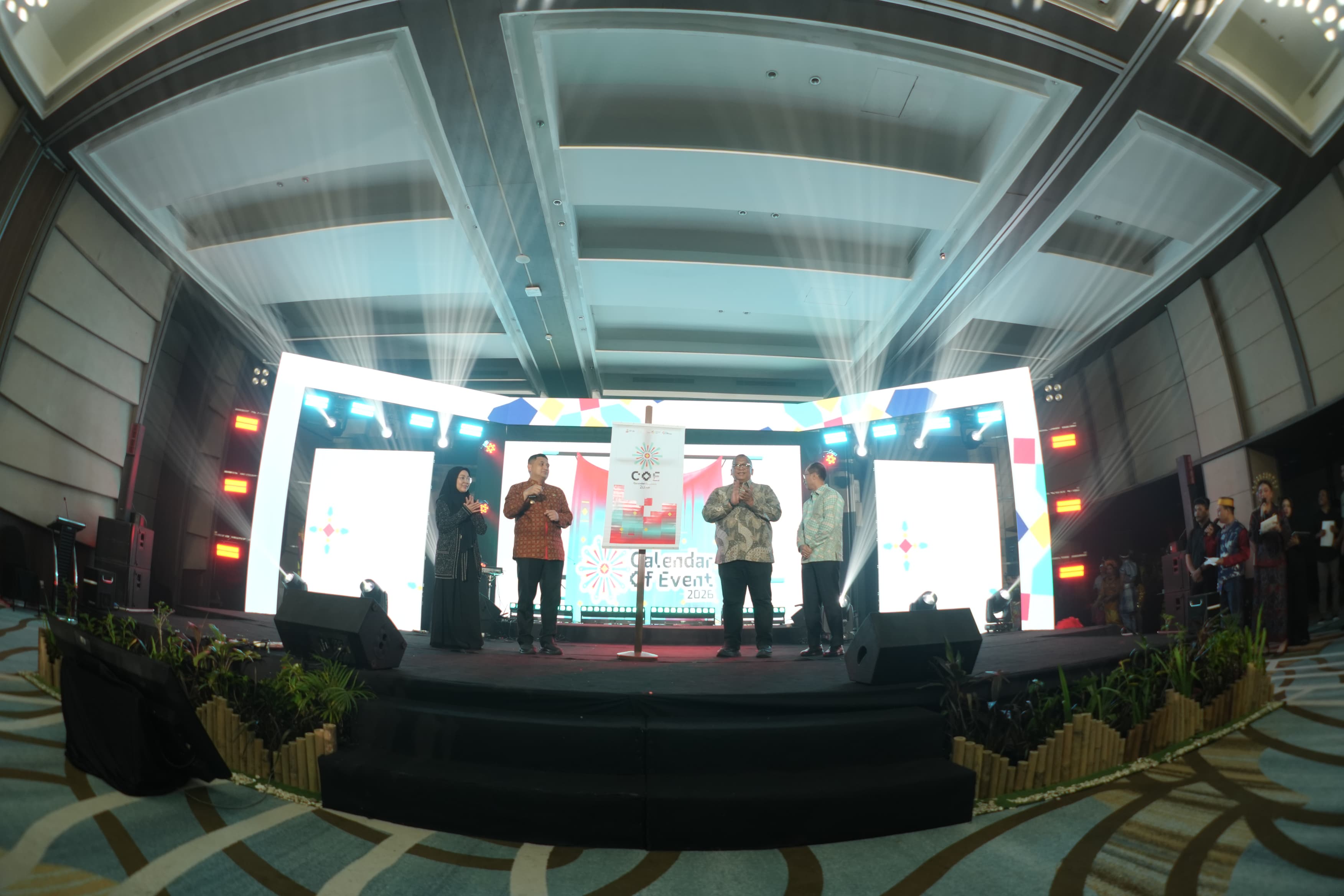 Festival Muara hingga Singara Bulang Ramaikan CoE Makassar 2026