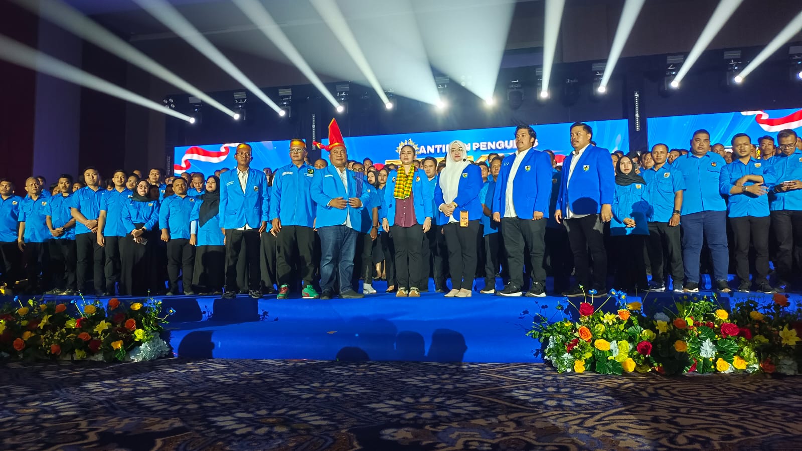 Momen Bersejarah, Tiga Ketua Umum KNPI Bersatu di Makassar