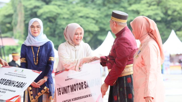 Momen Hari Jadi Makassar, Munafri-Aliyah Berikan Apresiasi untuk Pelajar, Pegawai, dan Warga Teladan