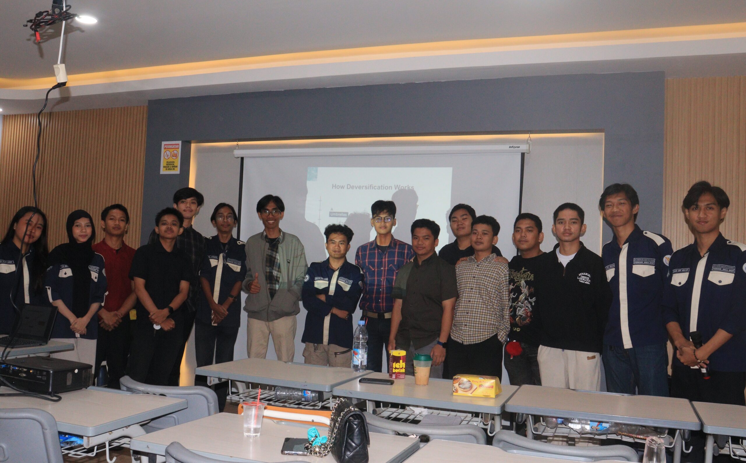 Pasar Saham Bukan Wahana Permainan, Tempat Pertarungan Akal dan Nafsu