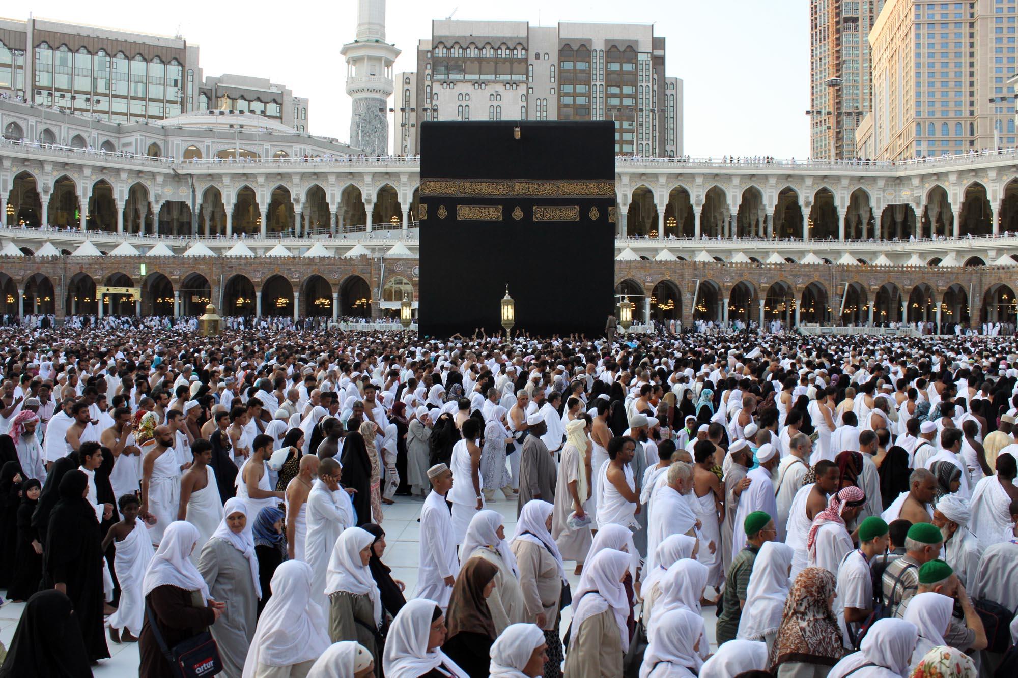 Polri Tetapkan 32 Tersangka Kasus Penipuan Haji dan Umrah
