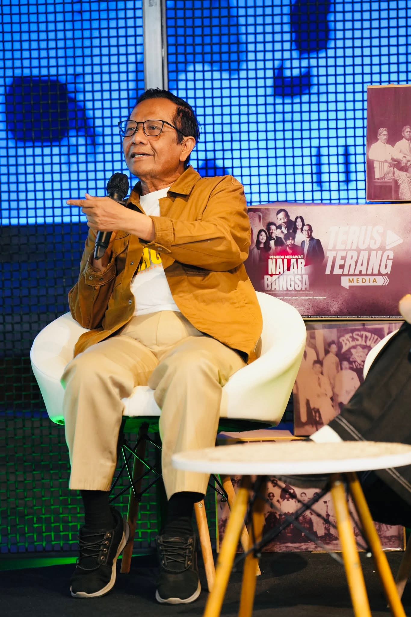 Tanggapi Pernyataan Prabowo, Mahfud Minta Nama Pembiaya Demo Dibuka