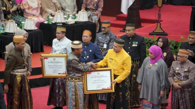 Torehkan Prestasi, Makassar Raih Tiga Penghargaan Bergengsi dari Pemprov Sulsel